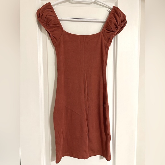 Puff Sleeve Ribbed Dress - Picture 3 of 3